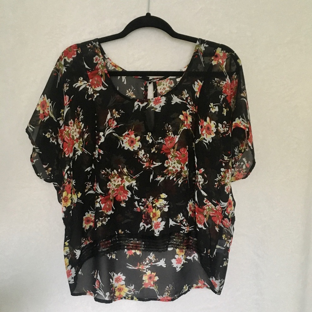 Black Floral Crop Top